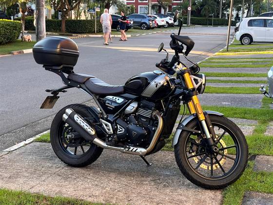 TRIUMPH SCRAMBLER 400 X 